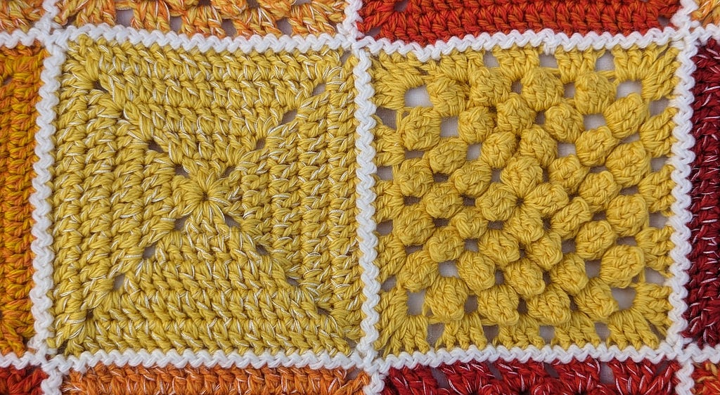 Left square is made out of light yellow yarn and flat stitches. Right square is made out of the same light yellow yarn but is not flat. Instead, the square is bumpy and more three-dimensional.