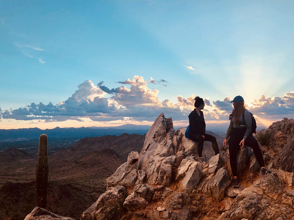 BEST NEIGHBORHOODS IN PHOENIX FOR YOUNG PROFESSIONALS AND STUDENTS — Hiking In Phoenix