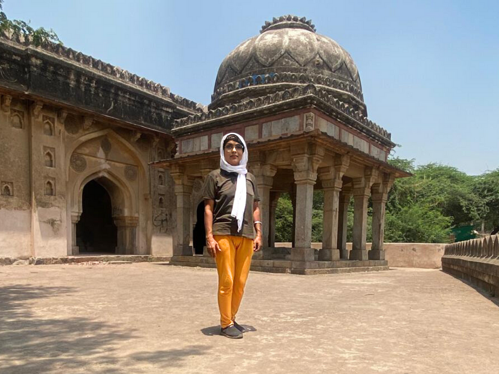 Mehrauli Archeological Park Sultan Balaban’s Tomb Tour Guide in Delh