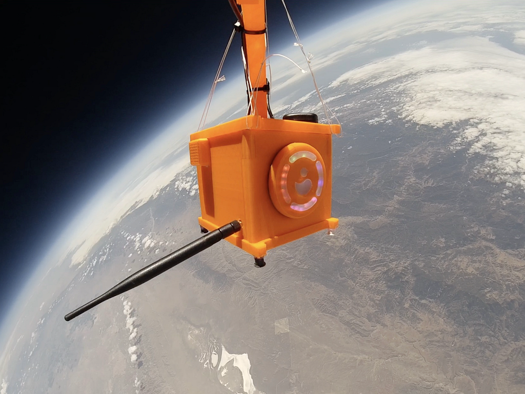 SpaceDuck 2 payload “Phoenix” flies at 80,000 feet, May 2021.