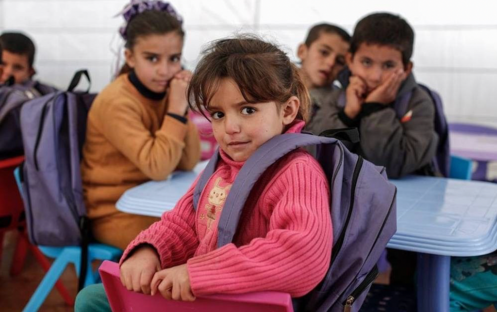 https://theirworld.org/news/syrian-refugee-children-lebanon-miss-school-work-to-feed-families