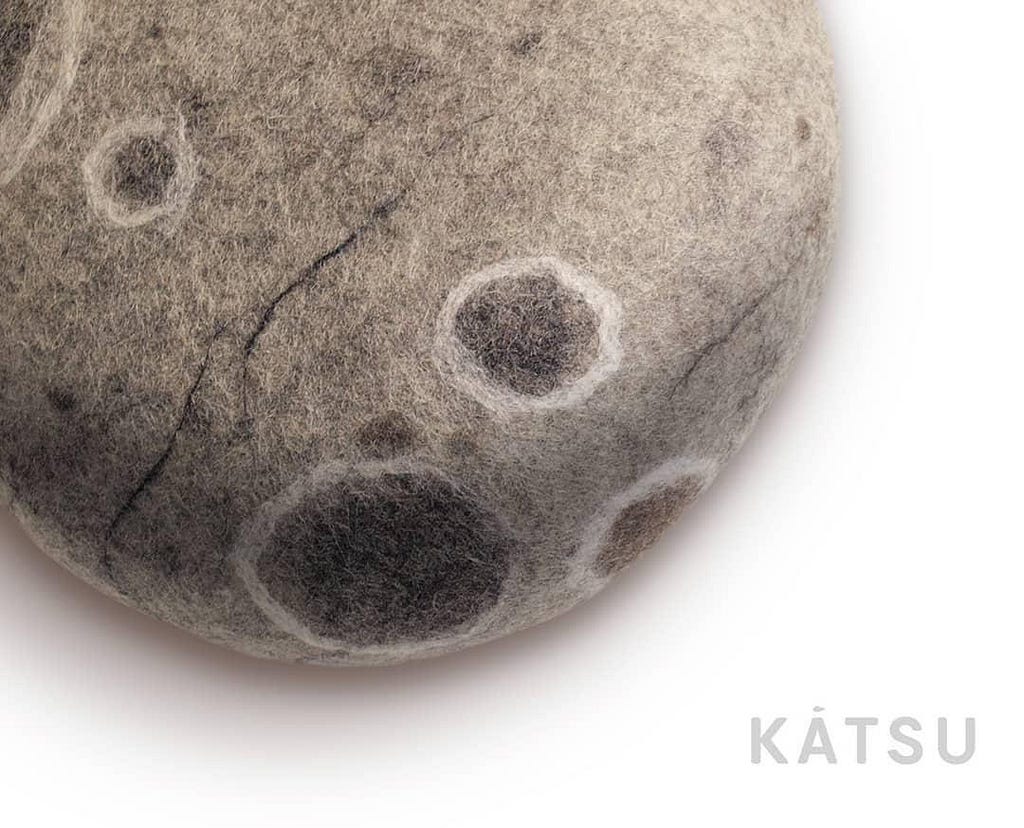 Katsu stone, Katsu boulder model Asrto