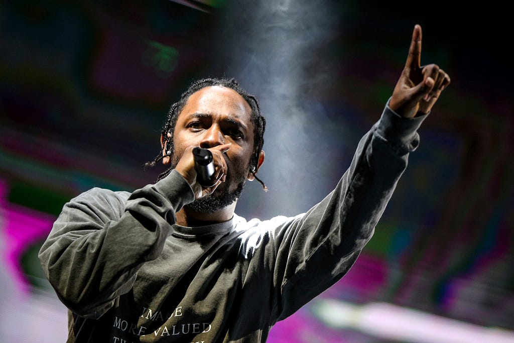 Kendrick Lamar performing at FYF 2016