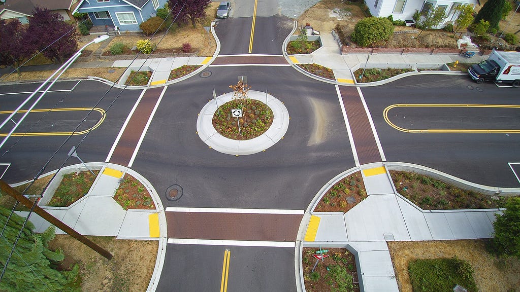 Aerial photo of a roundabout on Third Street in Marysville