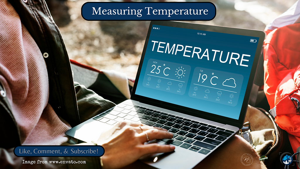 Person looking at the temperature on a laptop screen.