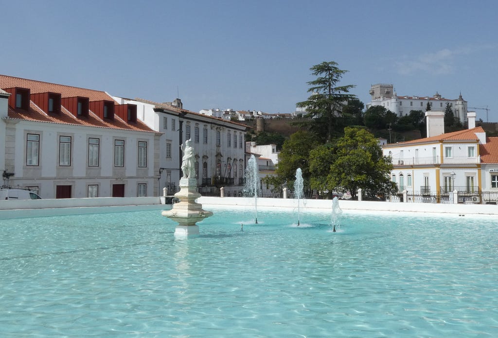 estremoz city center view neptunus castle water