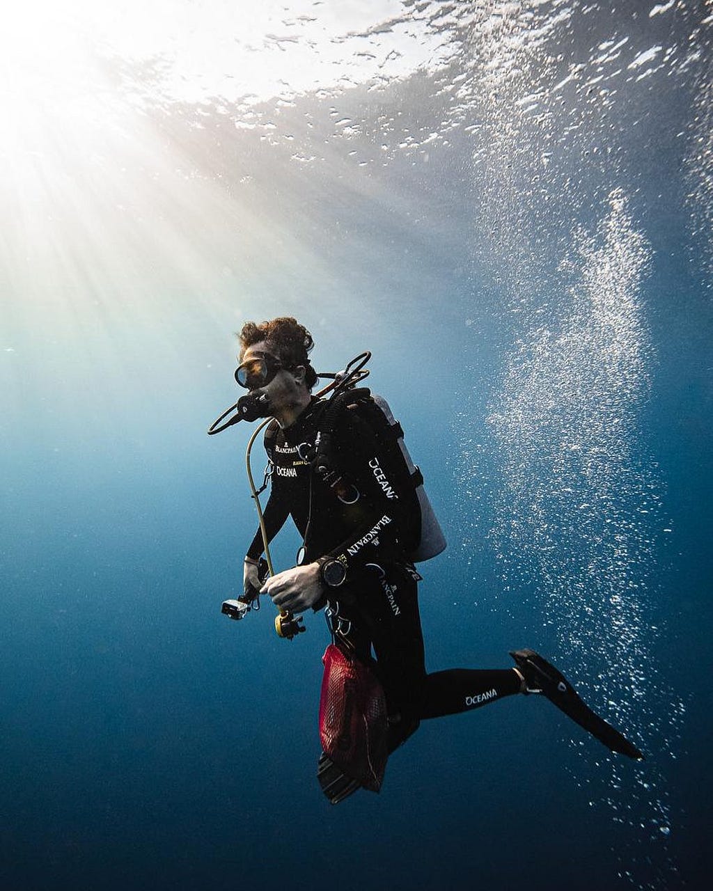 Adrian Munguia-Vega SCUBA diving