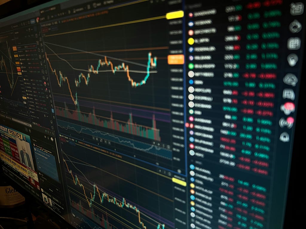 I Tracked Retail Trader Behavior for Months and Found a Strange Recurring Pattern