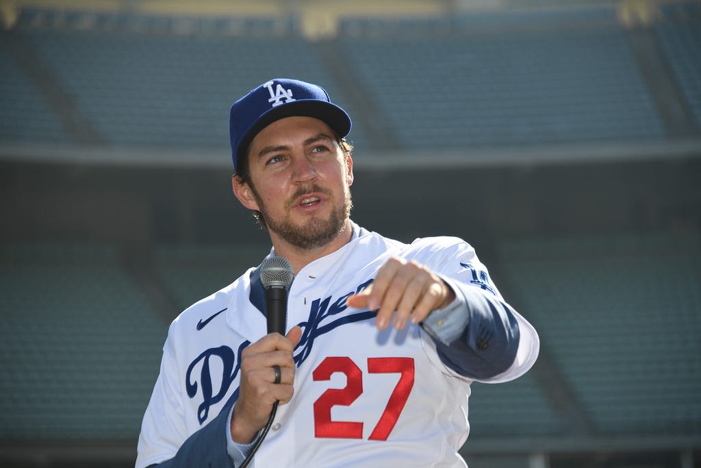 Dodgers officially sign 2020 NL Cy Young Award winner Trevor Bauer