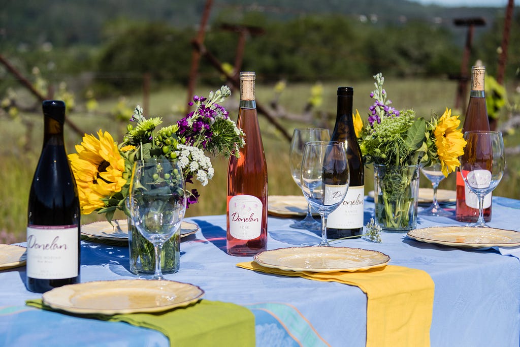 Outdoor wine tasting at Donelan Family Wines