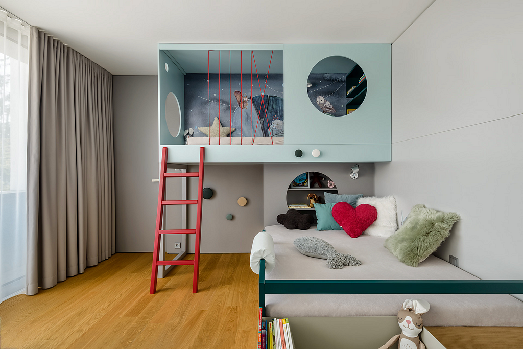 Figure 1: Kids bedroom for two preschool girls. design: Markéta Daňková, foto: Jakub Podlesný