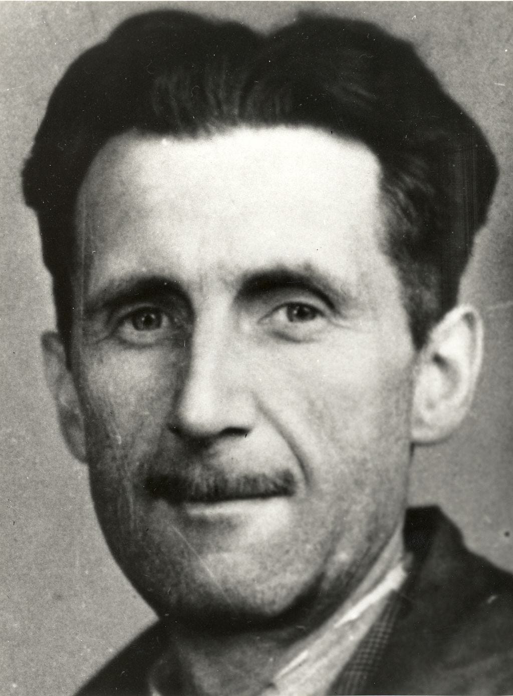 Retrato de George Orwell (Foto: Branch of the National Union of Journalists, via Wikimedia Commons)