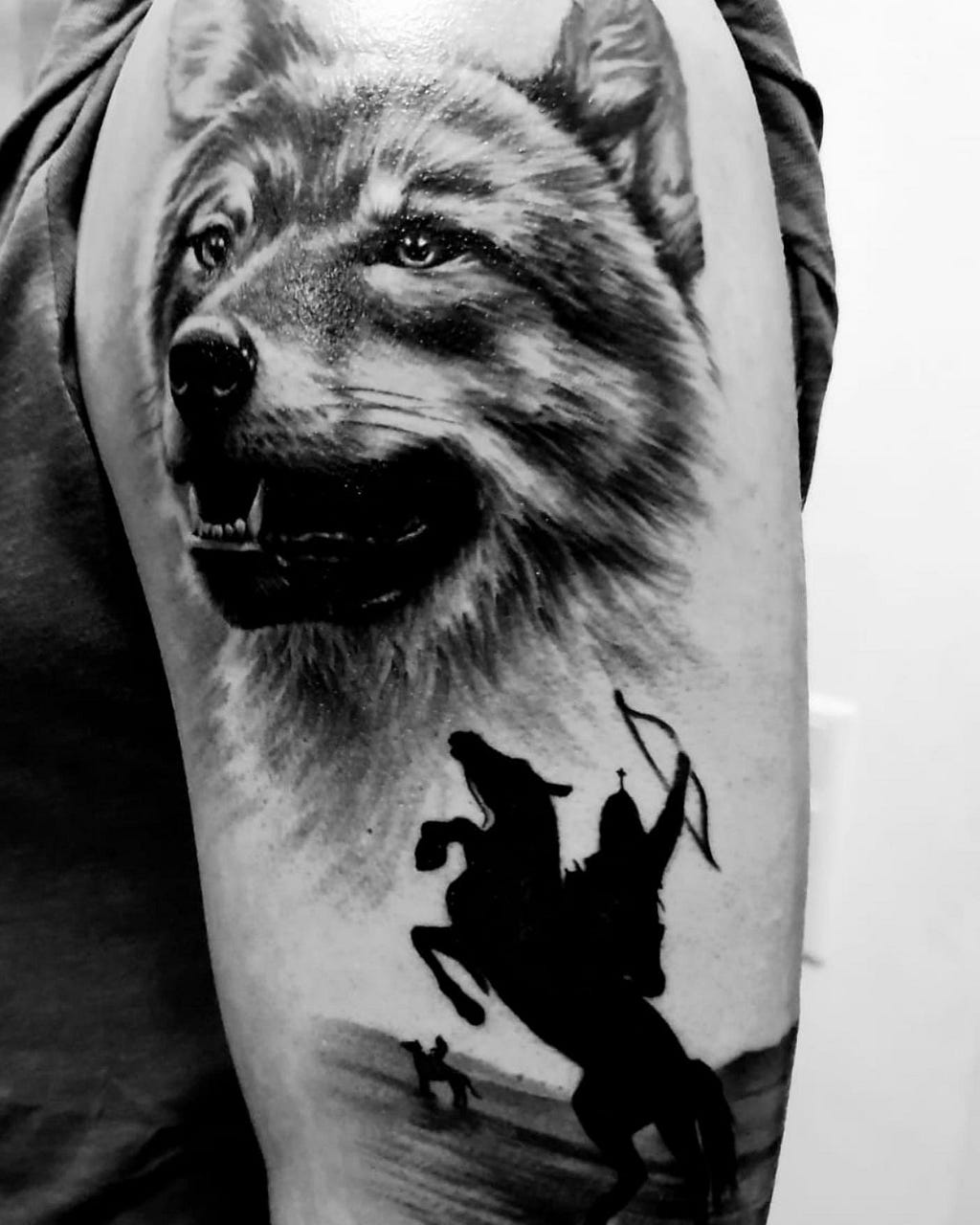 wolf tattoo