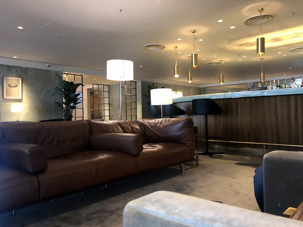 Cathay PacificThe Pier Lounge