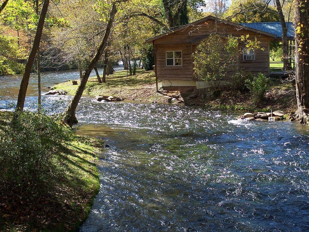 Cabin along the the Nantahala River in western North Carolina.