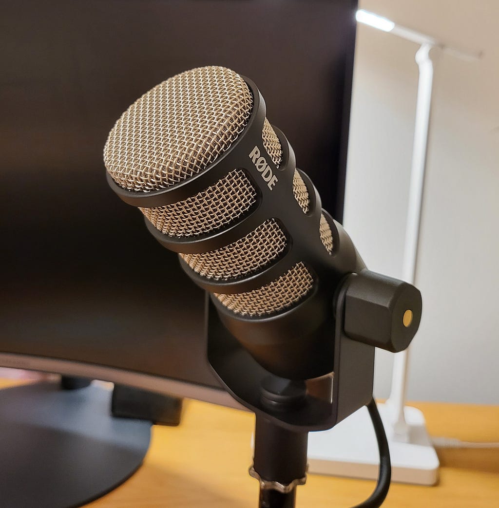 Microphone setup for podcasting