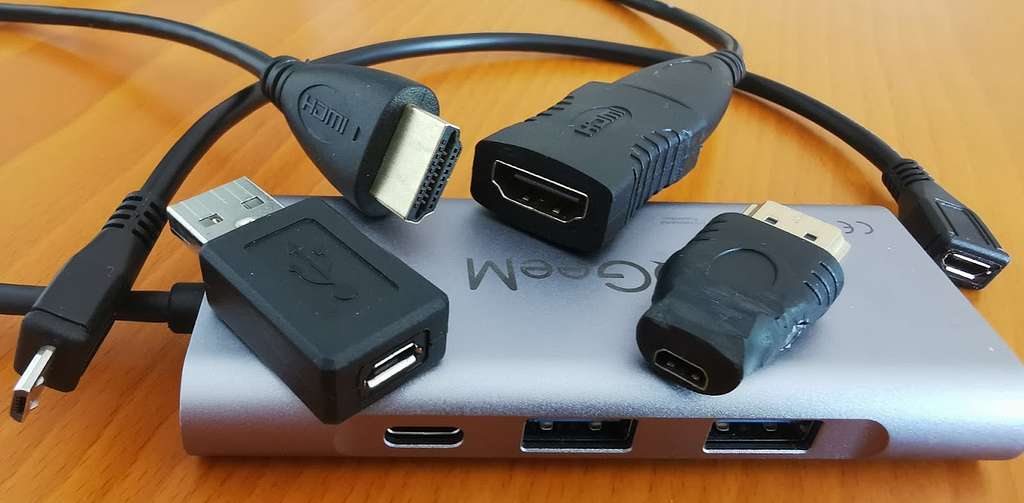 Cables y conversores de género y tamaño para USB y HDMI