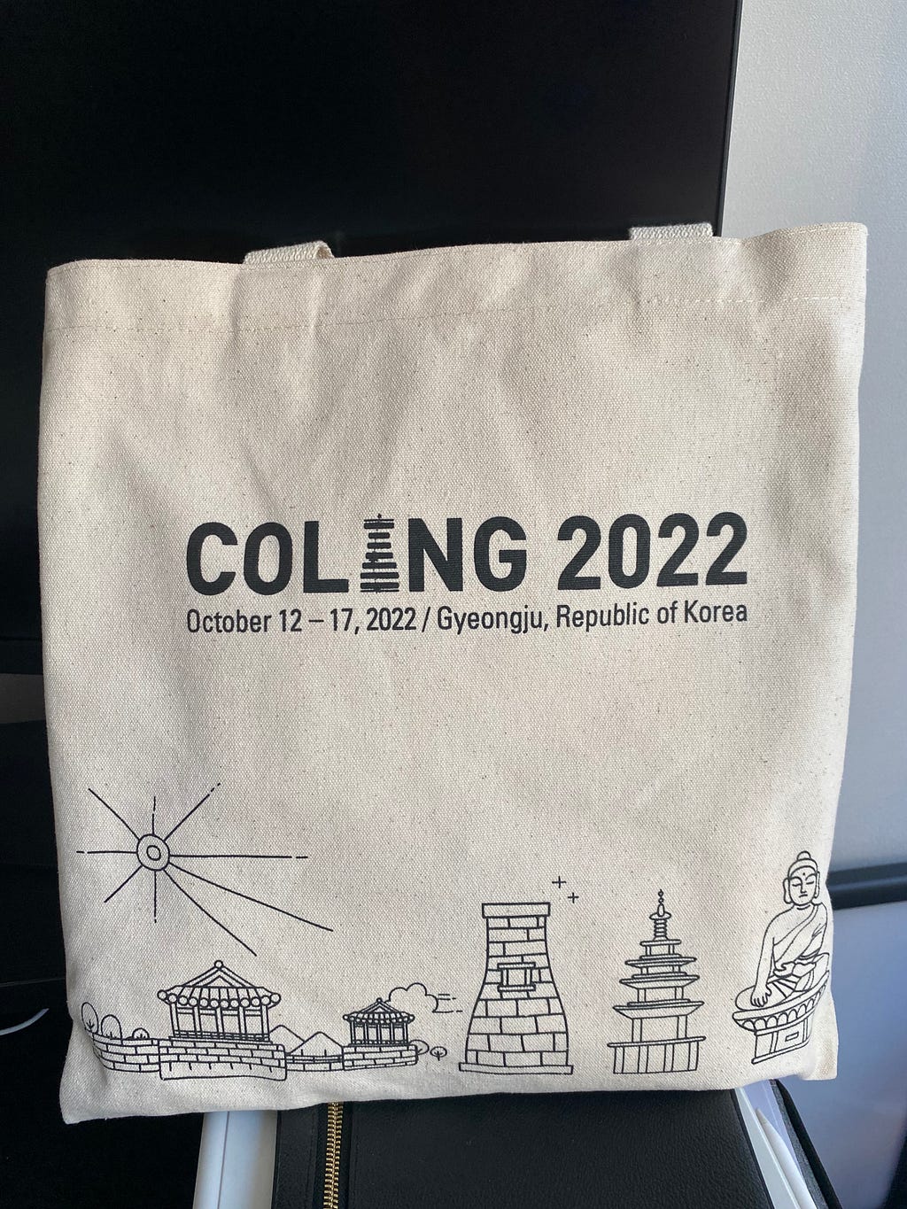COLING 2022 기념품