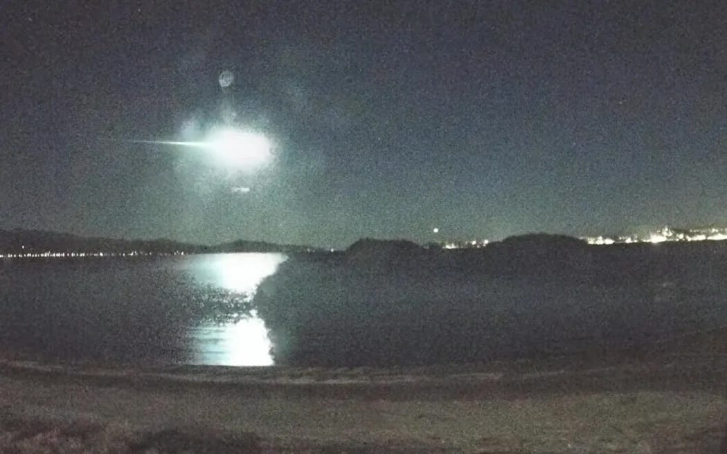The Amazingly Fast Meteor Over New Zealand on January 30 2026 is Not I The Amazingly Fast Meteor Over New Zealand on January 30 2026 is Not I