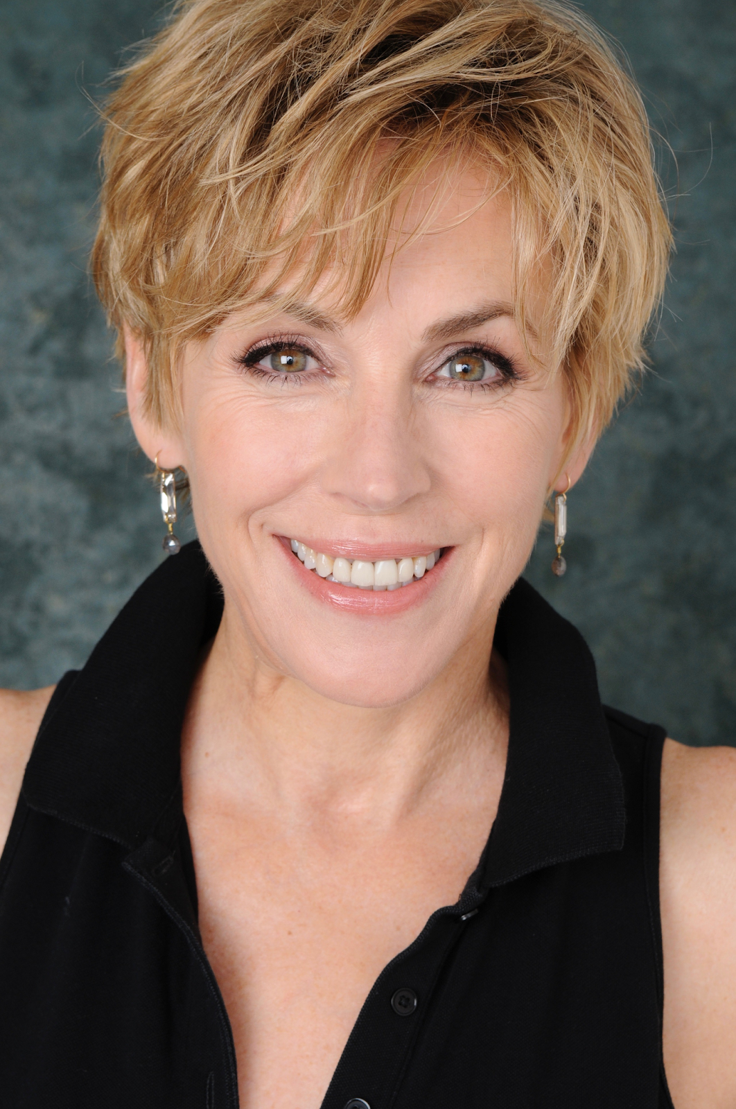 Inspirational Women In Hollywood: How Veteran Actress Bess Armstrong Is Shaking Up The…