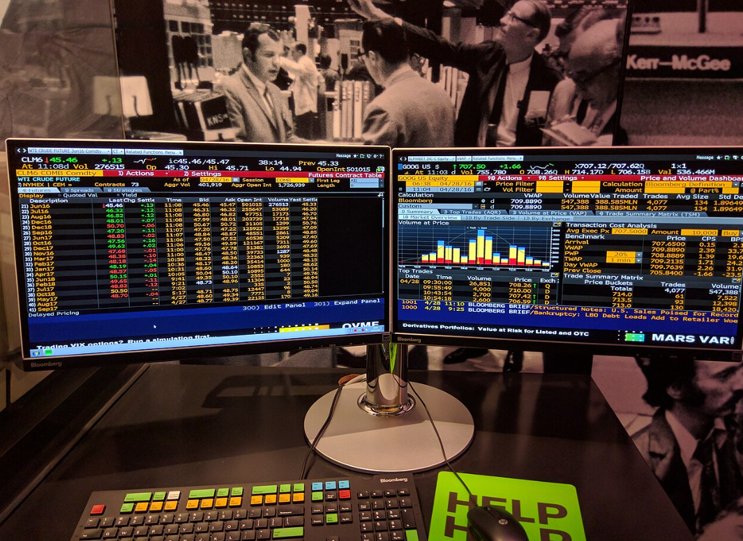 I Built a Bloomberg Terminal for $0. Here’s the Exact Code.
