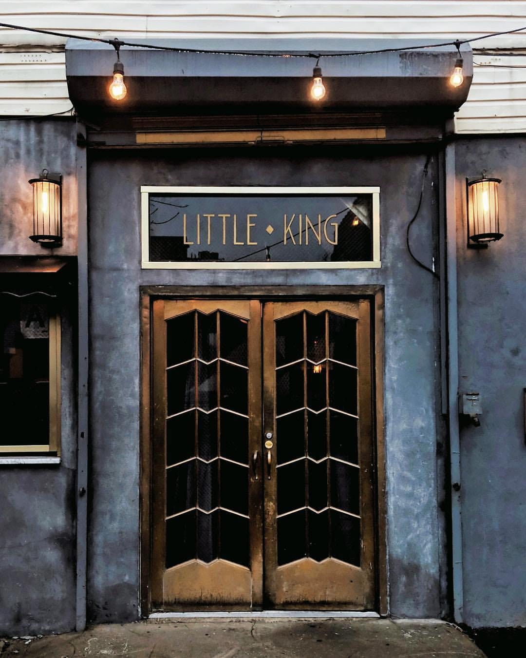 Front S And Facades Striking Street Photography By Angry Baker