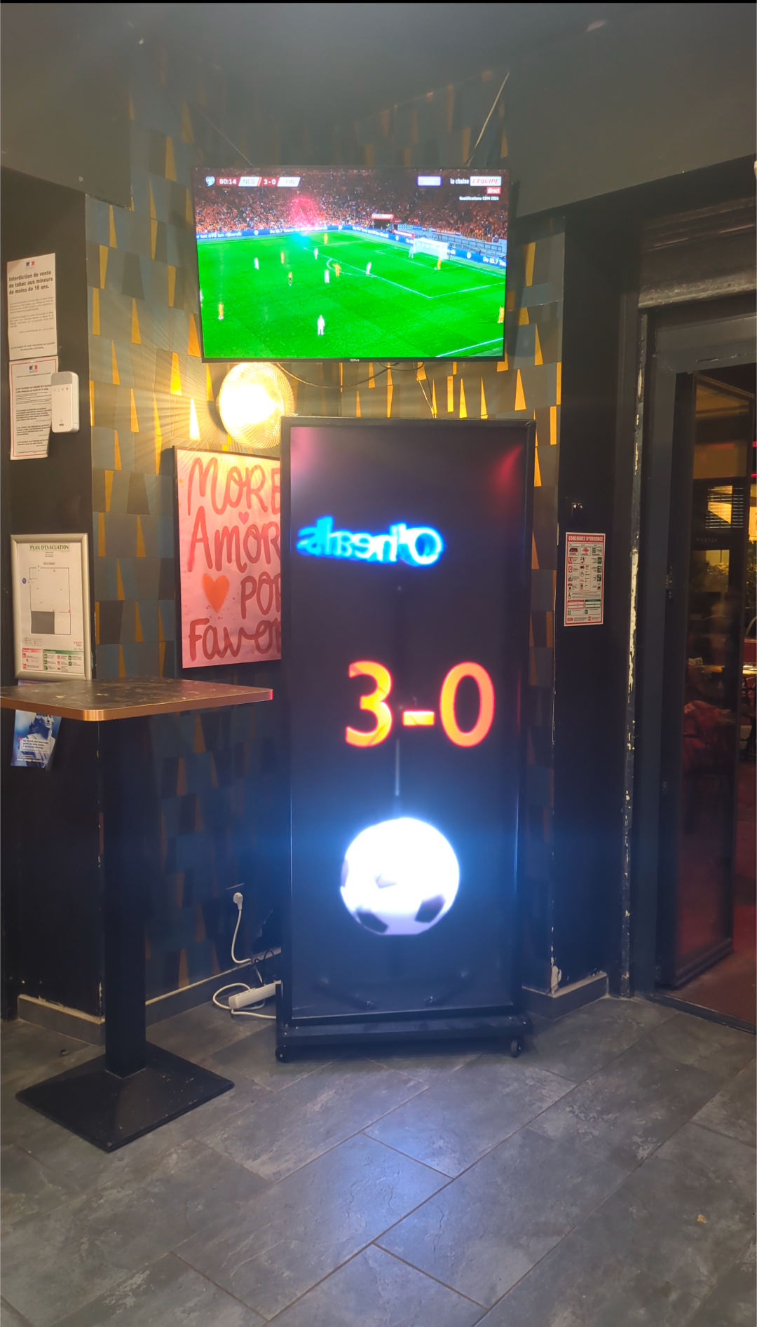 How I Connected a Hologram Fan for Live Sports Events ?