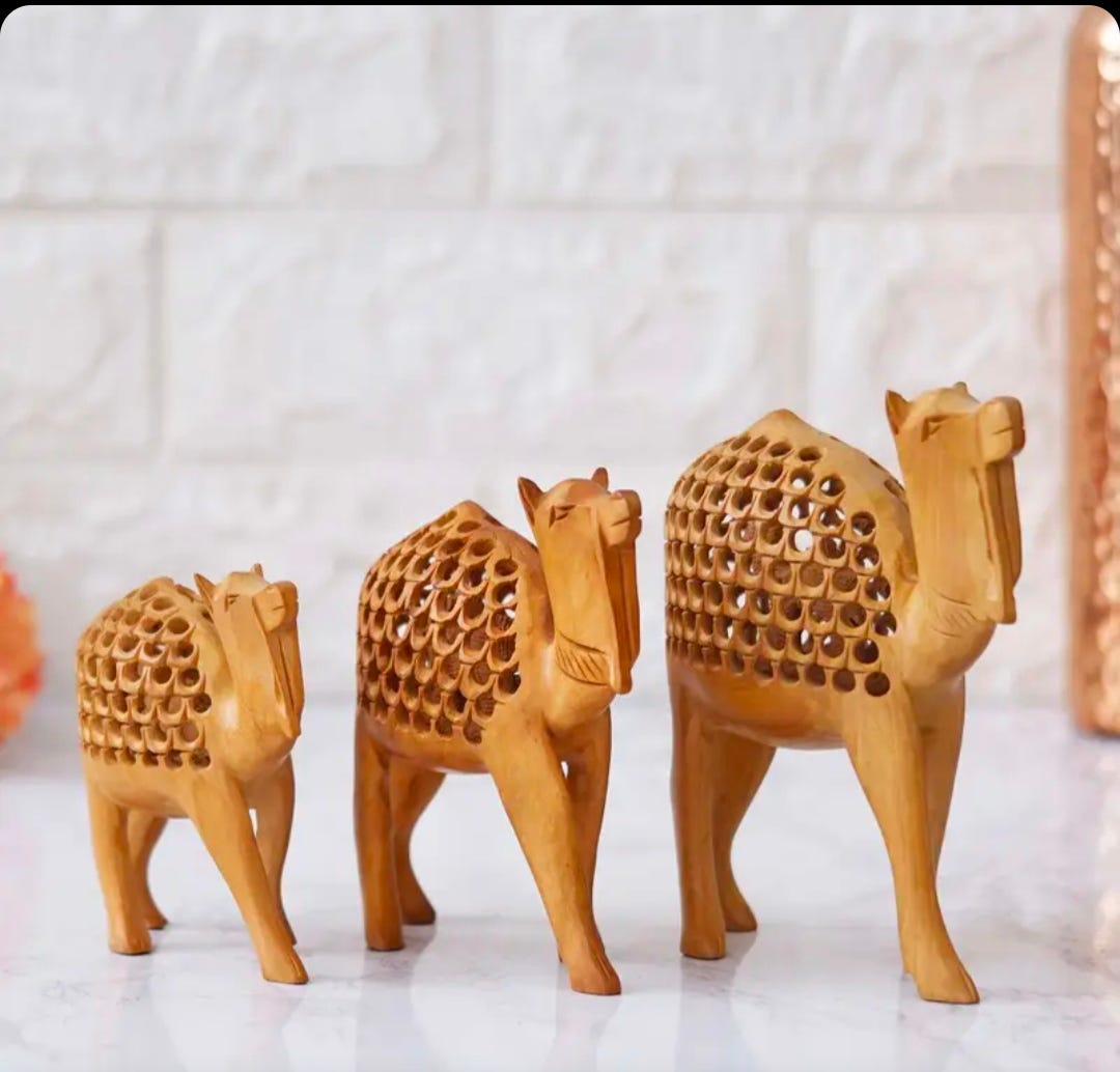Handcrafted Wooden Camel Family Set – Artistic Home Decor Showpiece