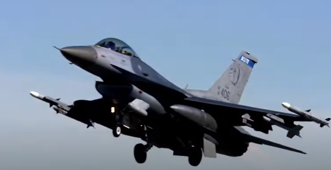 Sky Guardians: The F-16’s High-Tech Shield in the Global Defense Arena