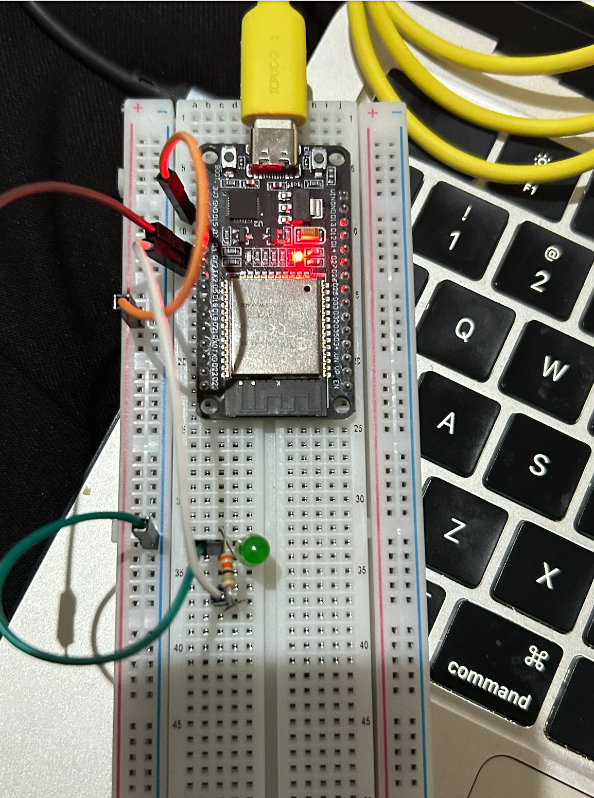 # IOT3 Exploring ESP32 Sensors: Touch Input & BMP280 in Action