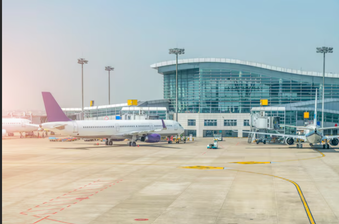 3 Niche Travel Tech Items You’ll Wish You Packed After Landing 3 Niche Travel Tech Items You’ll Wish You Packed After Landing