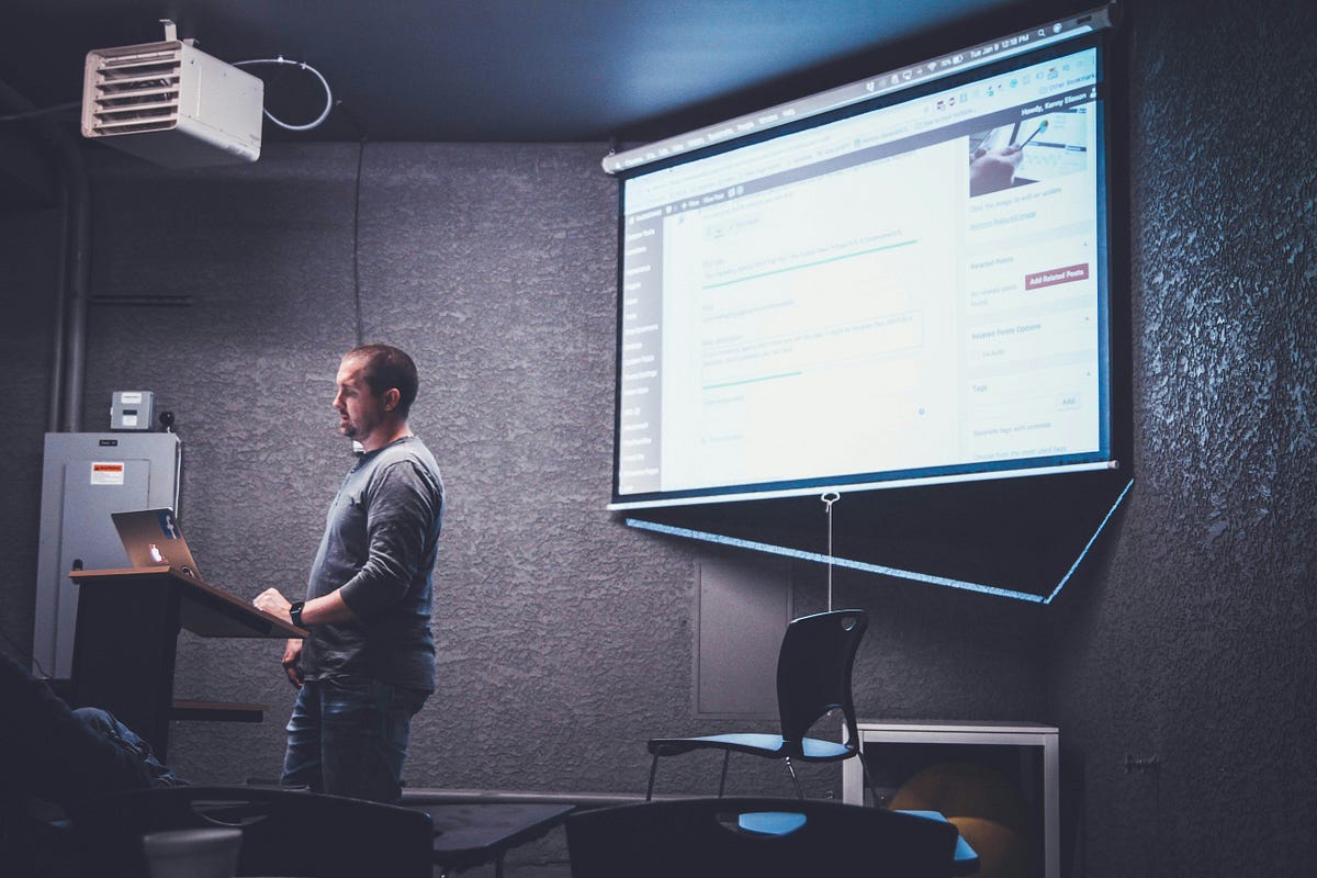 Speak Human, Not PowerPoint