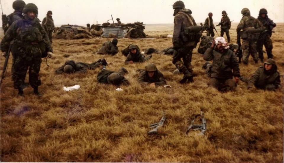 Elements of 2 Para at Boca House near Goose Green Falklands war, Parachute regiment, Royal marines