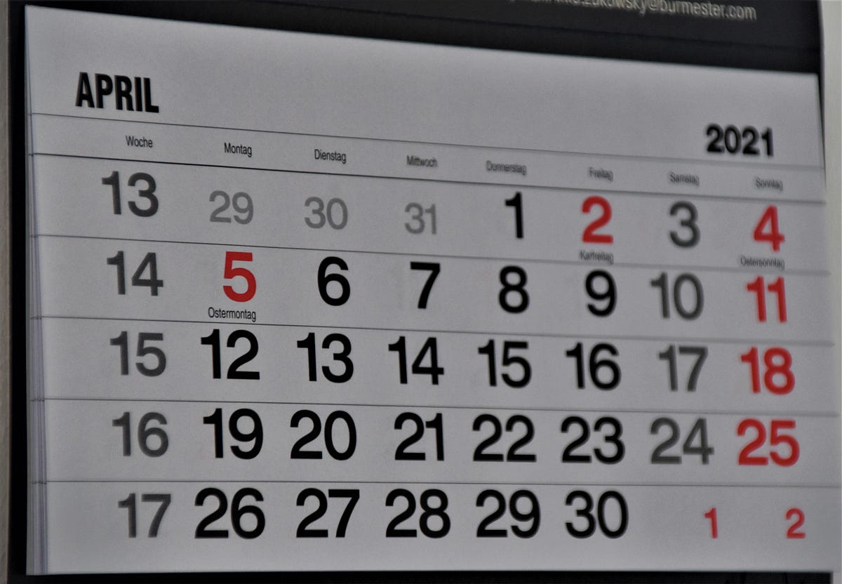 Salesforce Apex: How to Lookup the Name of a Month from the Date Class