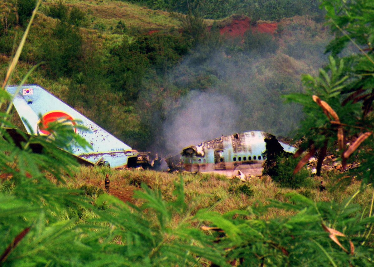 Quando a atenção falha: O acidente do voo 801 da Korean Air