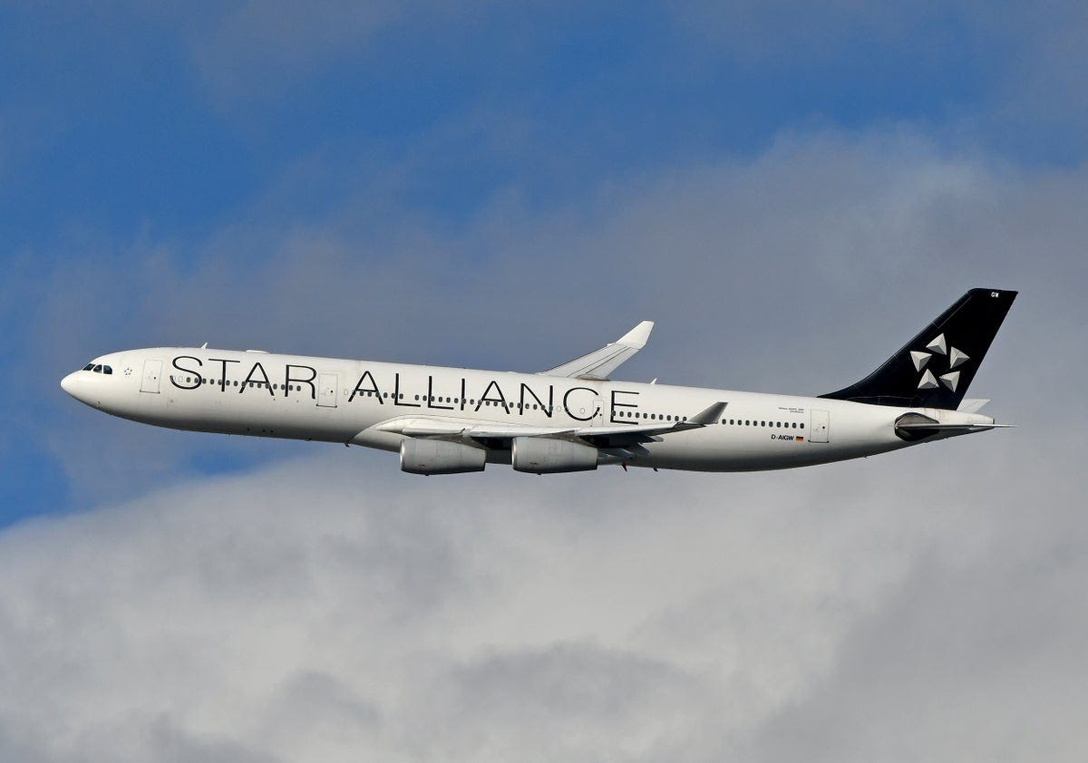 The Invisible Geopolitics of the Sky: Airline Alliances