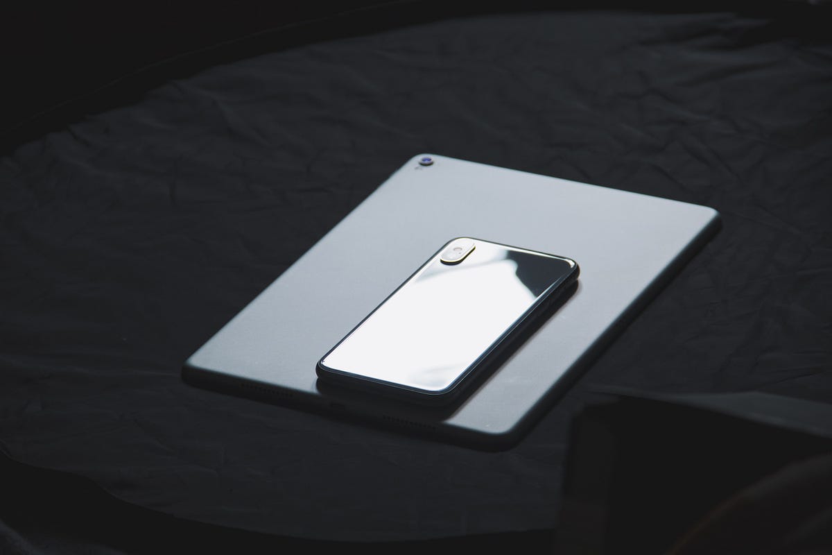 Tablets vs. Smartphones in 2018: What are the key differences in UX and user behavior?