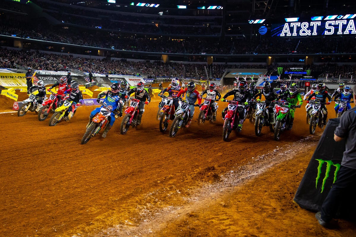 Arlington Supercross Live Medium