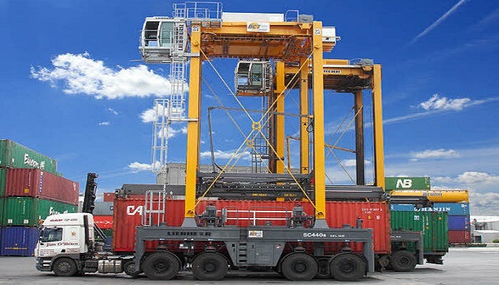 Straddle Carrier Market — Kalmar, Cobilift, Liebherr, Konecranes, Terex ...