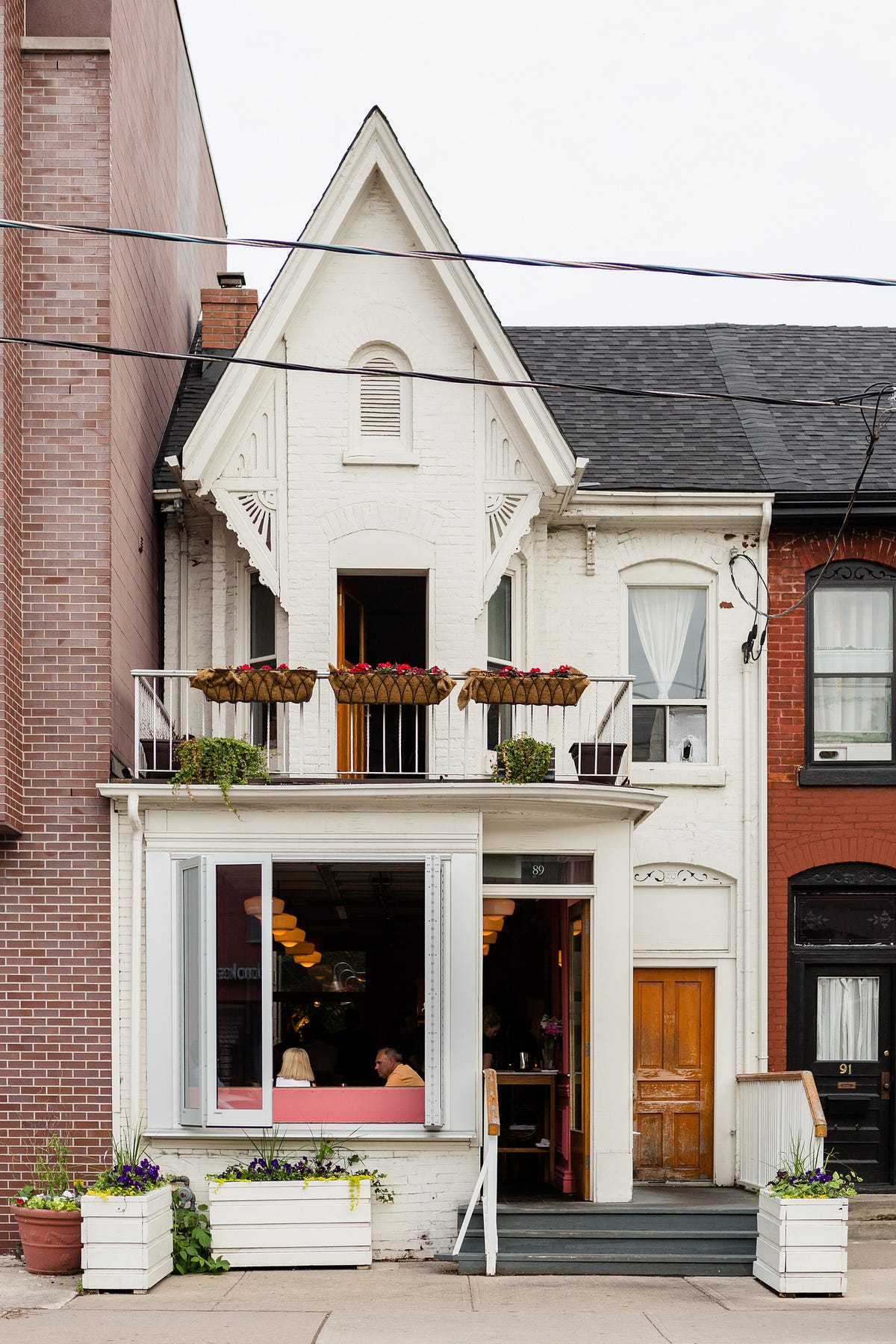 Pioneers on Harbord Street — Part I Le Toronto Medium