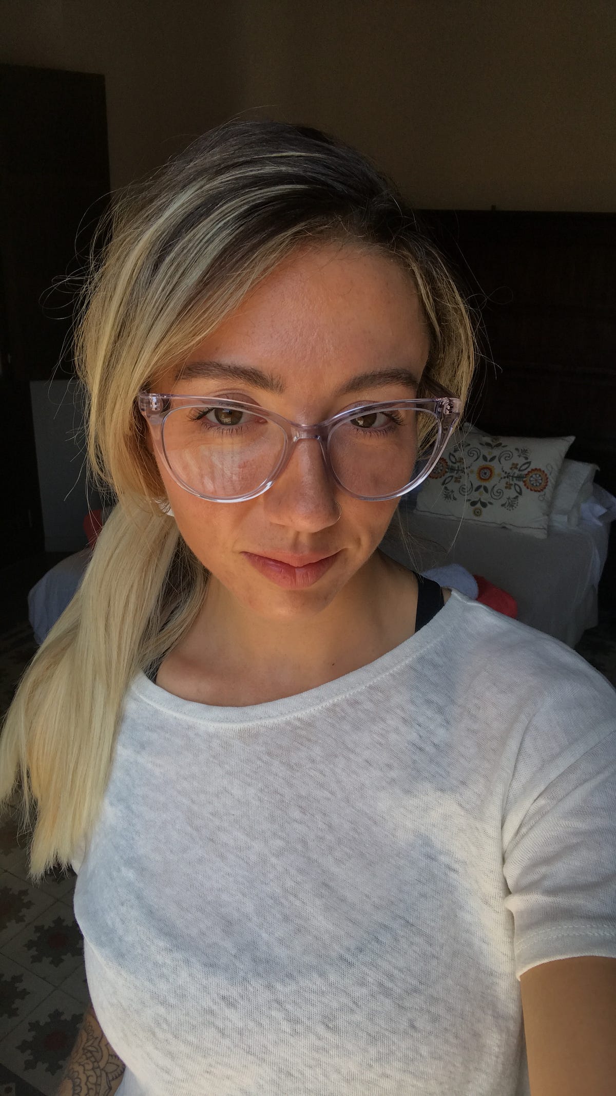 Meghan Aro – Medium
