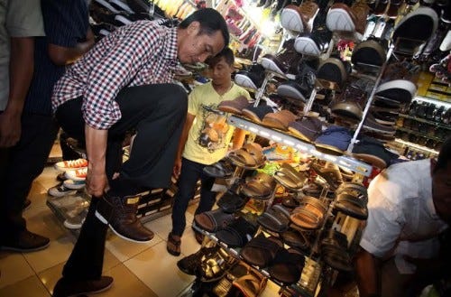 Dari Tukang Sol Sepatu Menjadi Produsen