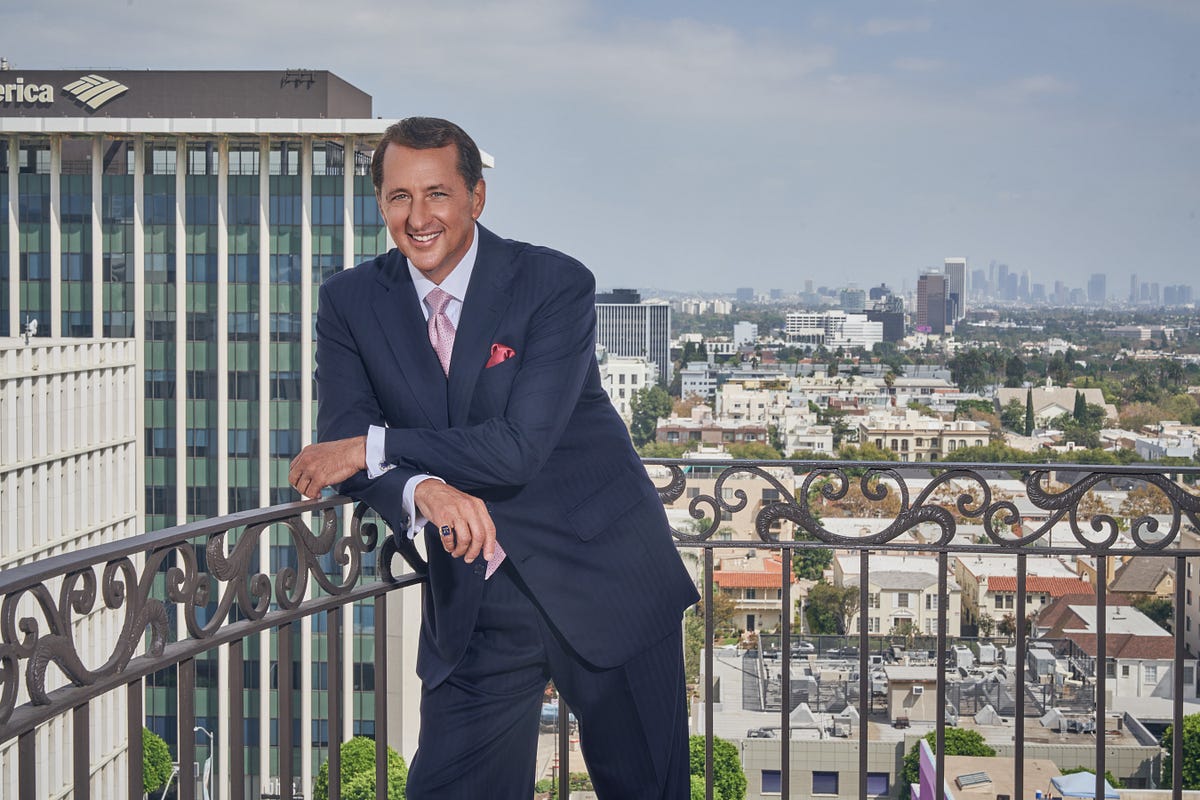 Kevin Trudeau - Medium
