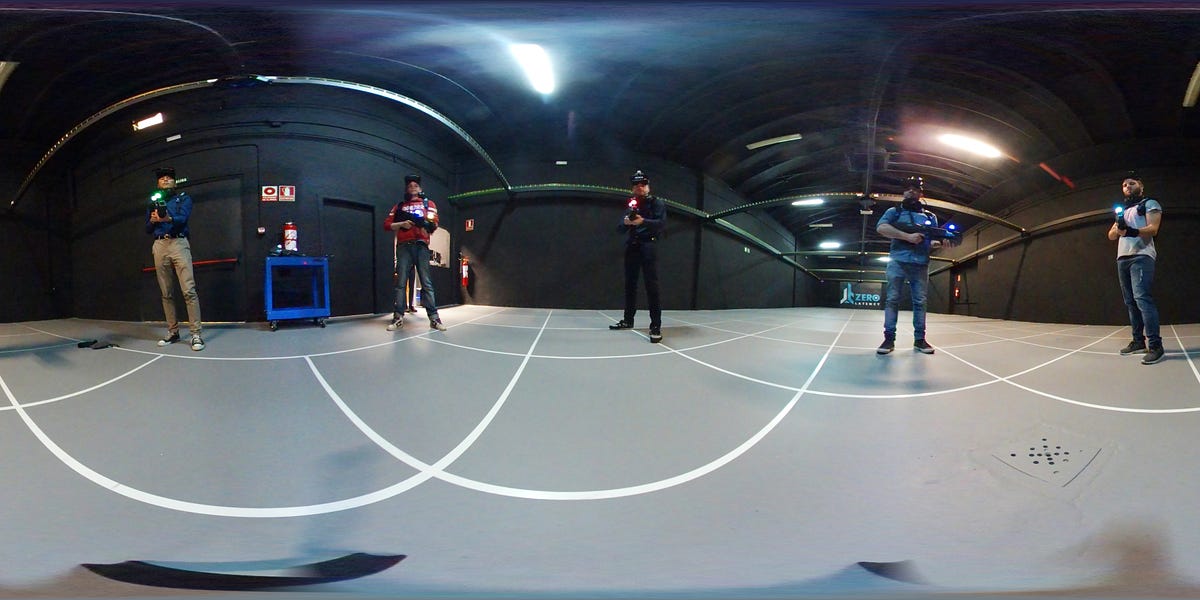 Hyper-Reality… a Hype or the Real Deal? – Virtual Reality Pop