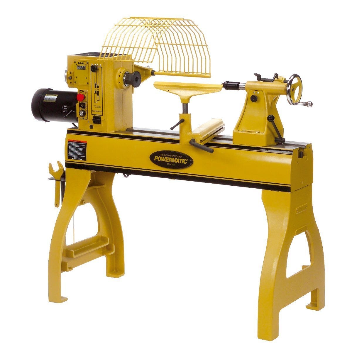 Advantages and safety when working with wood lathe 