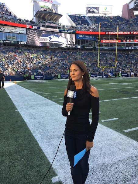 Breaking barriers with Tracy Wolfson Pocket Medium.