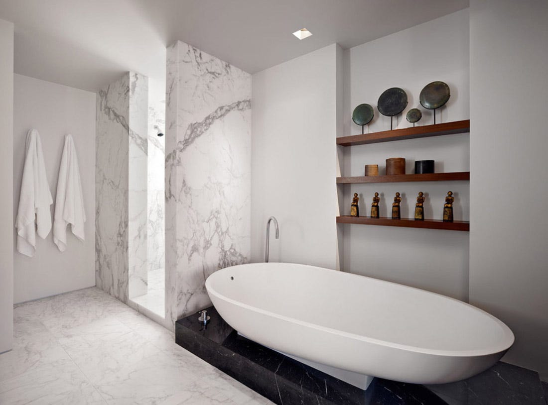 In-store good vs. At-home good