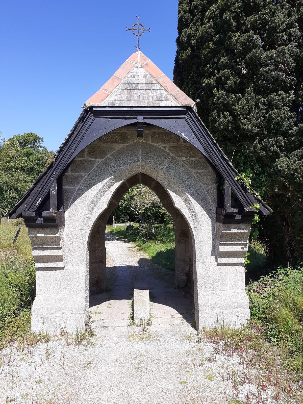 Digging Deeper: The Untold Stories Hidden In Middens - we242ex