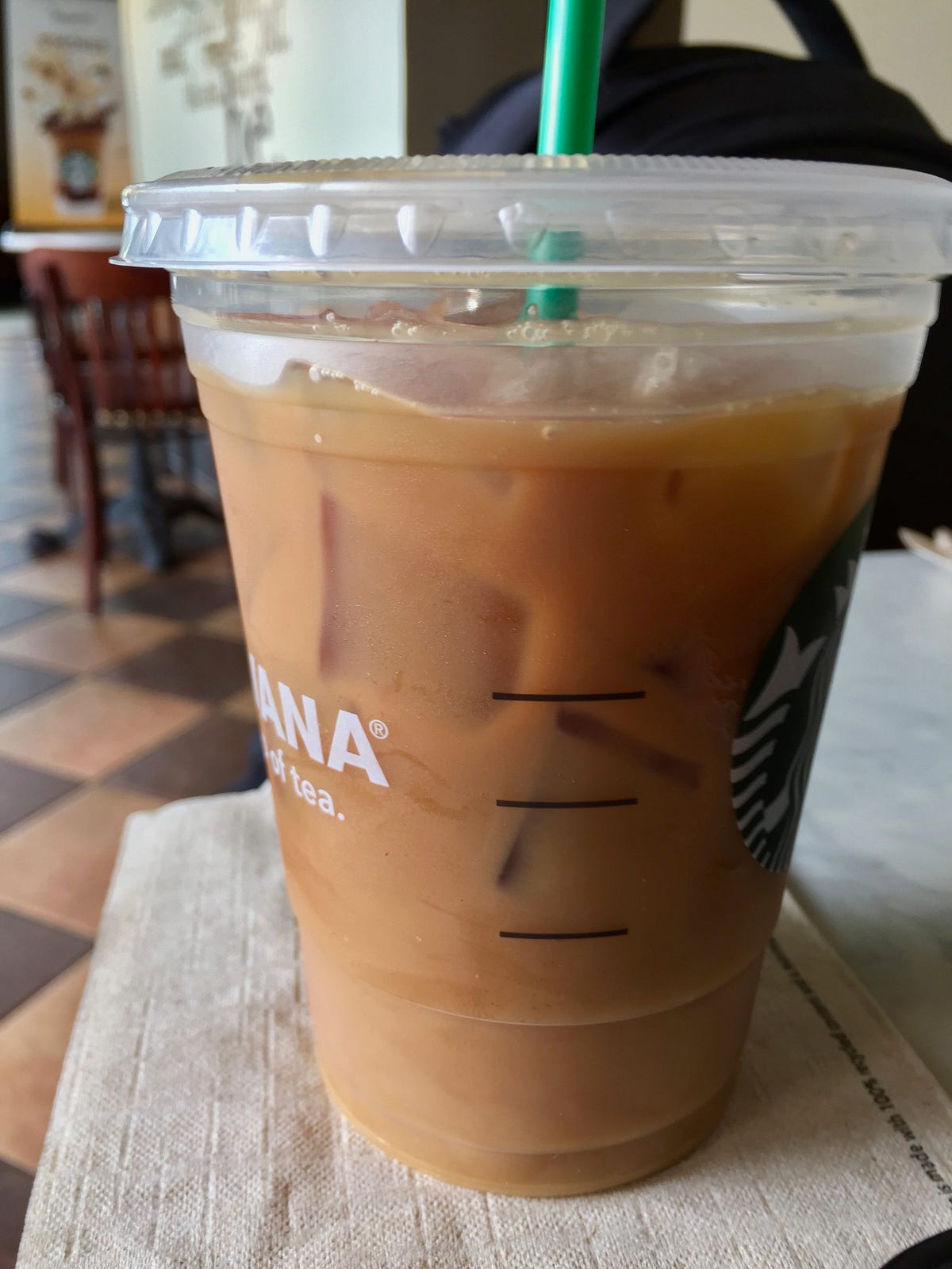 Starbucks Vanilla Sweet Cream Cold Brew Review It s Like A Cold Brew 