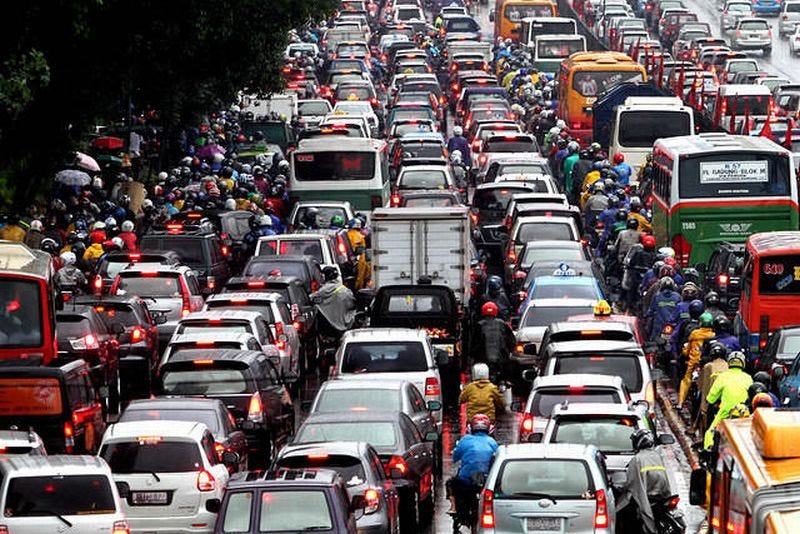 Hasil gambar untuk gambar kemacetan jakarta